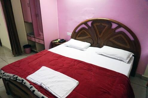 Hotel Eliza Continental, New Delhi 2